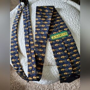 Never Worn! No Tags. Vintage J. Garcia Blue and Yellow Fish Pattern Tie
